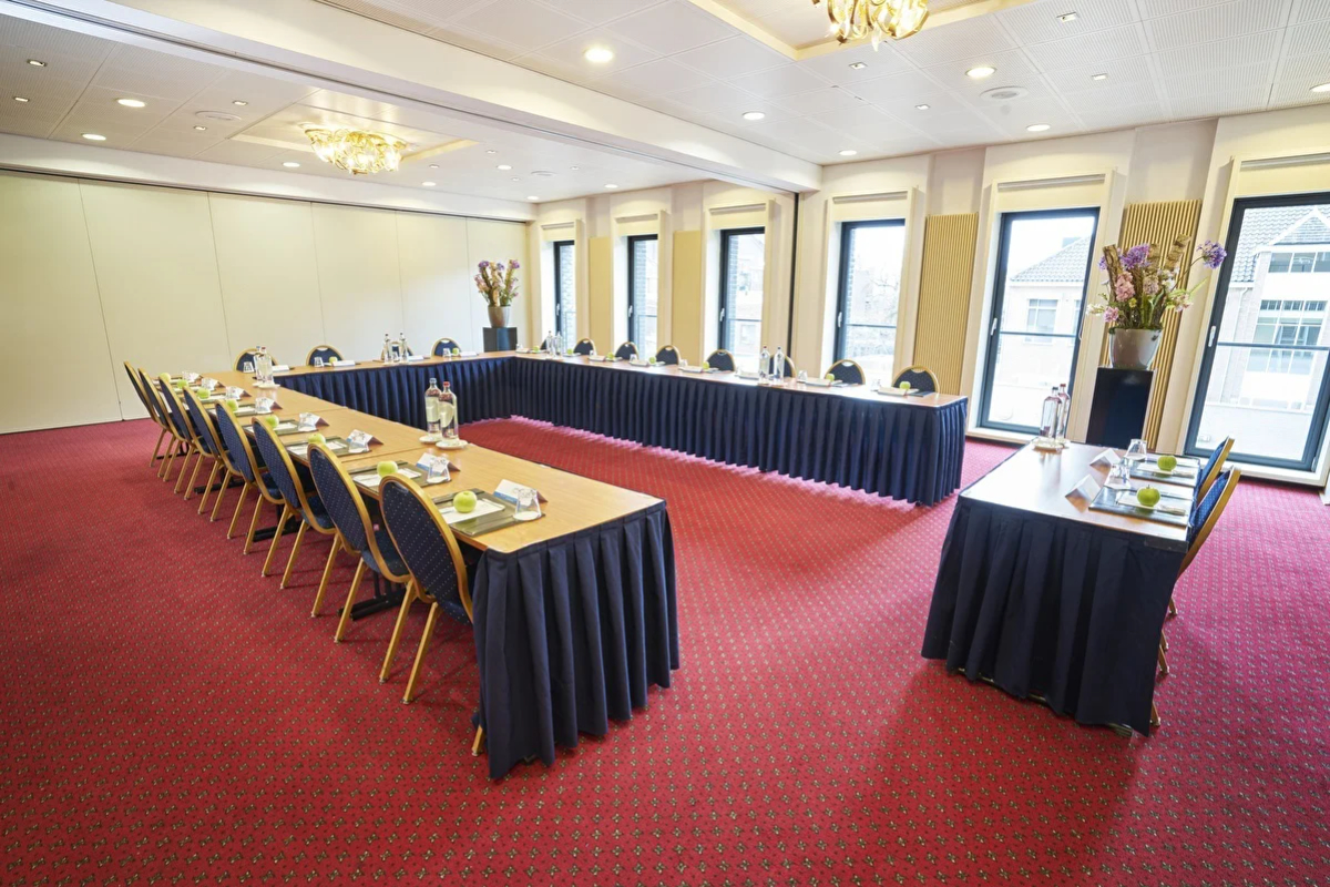 Een vergaderzaal bij het Amrâth Grand Hotel de l’Empereur Maastricht