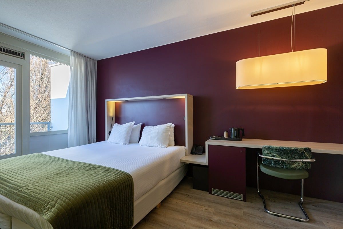 One of the hotel rooms at the Amrâth Airport Hotel Rotterdam