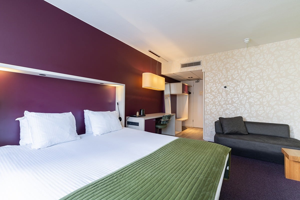 One of the hotel rooms at the Amrâth Airport Hotel Rotterdam